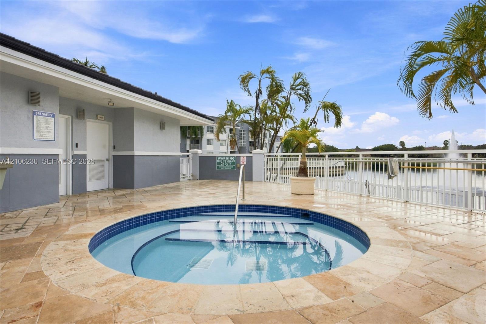 207 1 / 1 813 sq. ft. $ 2026-10-13 0 foto