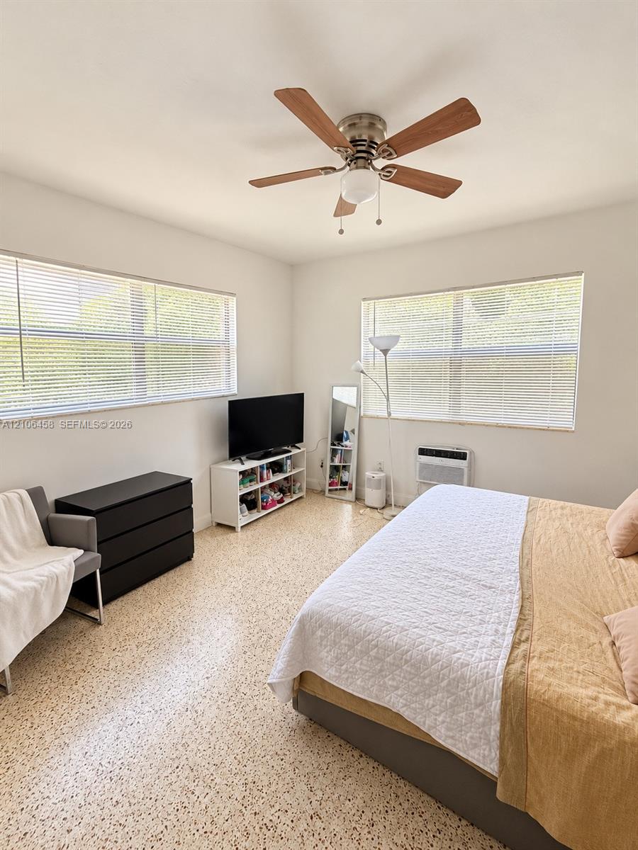 Ver detalles / 3498 sq. ft. $ 2026-10-14 0 foto