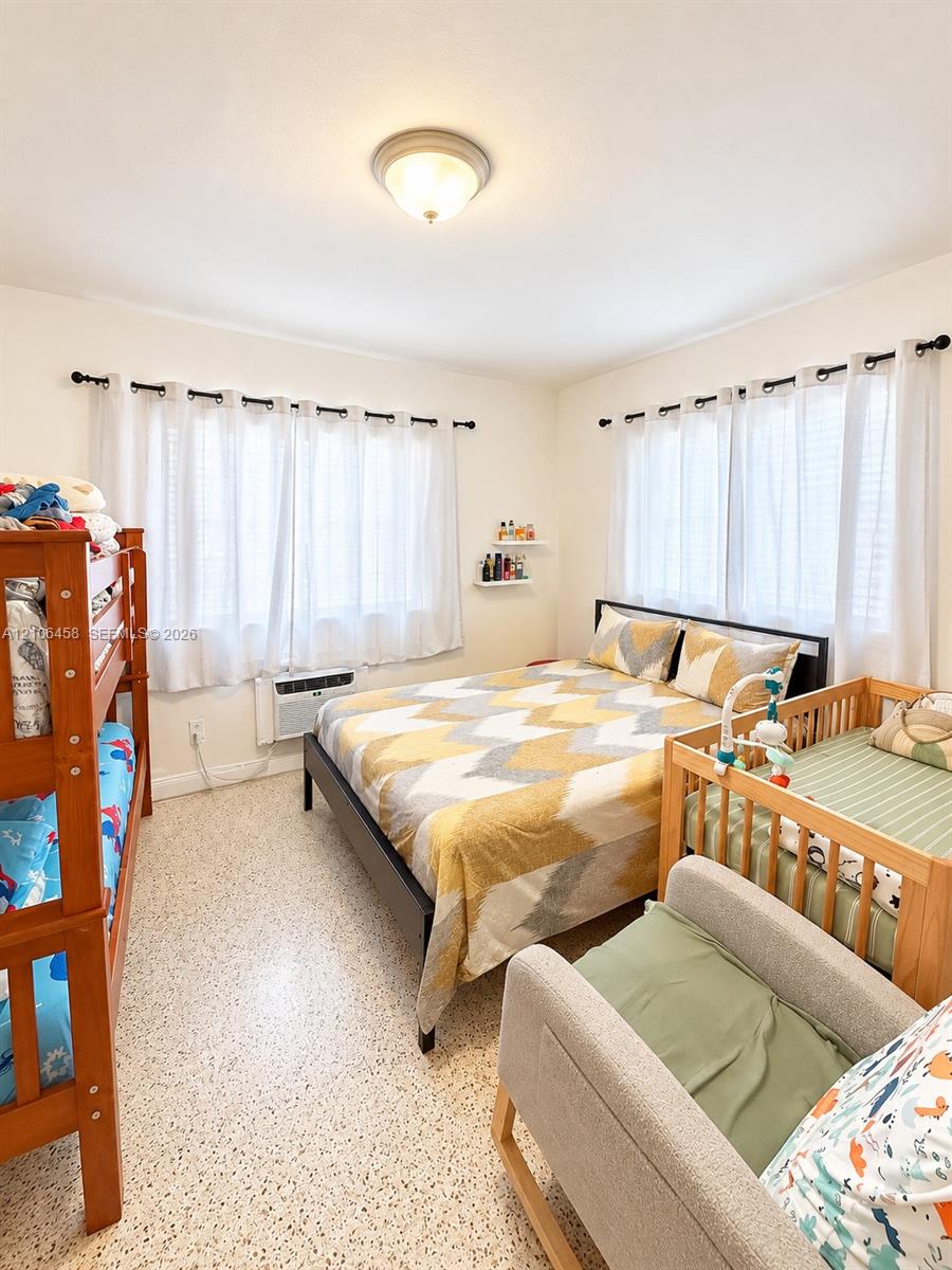 Ver detalles / 3498 sq. ft. $ 2026-10-14 0 foto