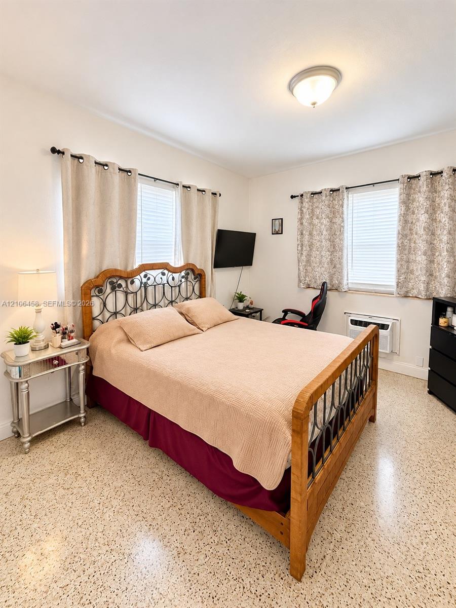 Ver detalles / 3498 sq. ft. $ 2026-10-14 0 foto