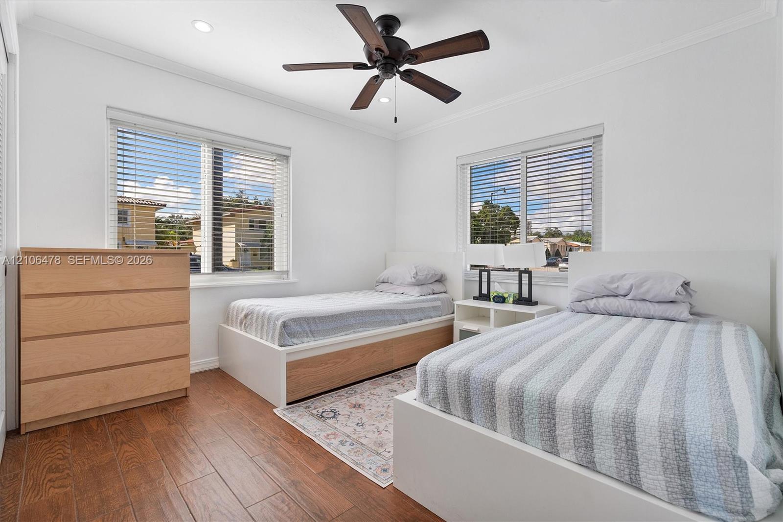   /  2659 sq. ft. $ 2026-10-22 0 foto
