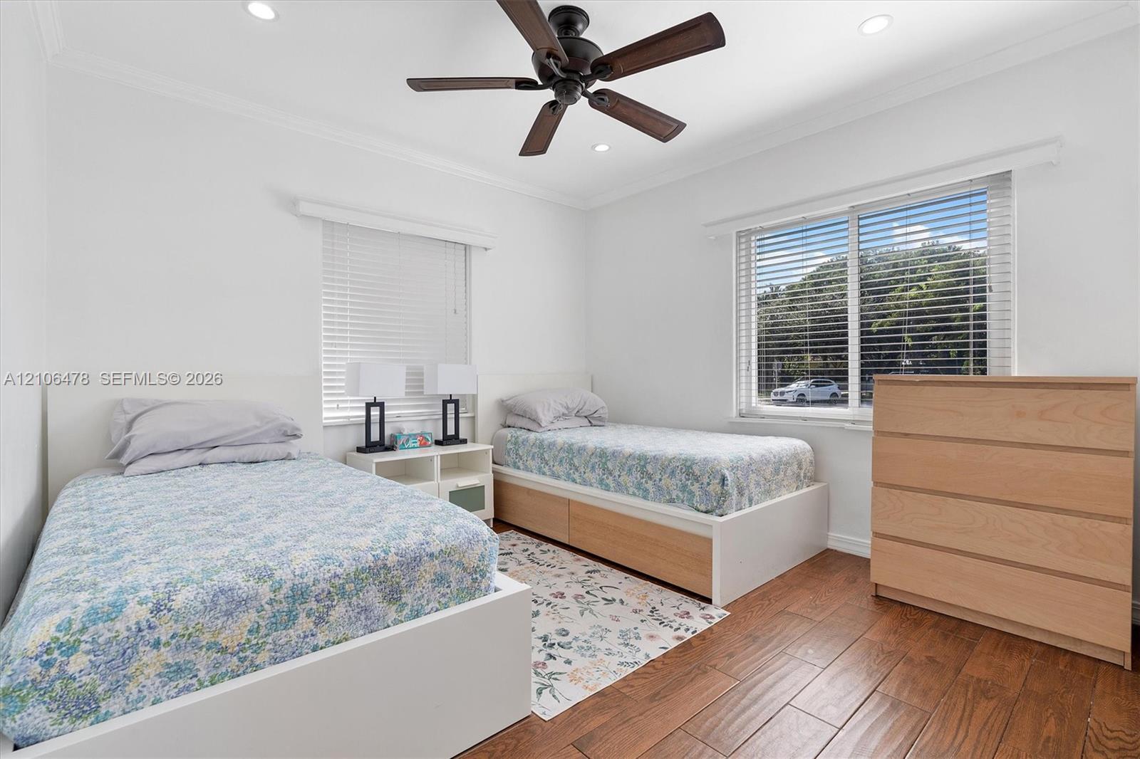   /  2659 sq. ft. $ 2026-10-22 0 foto
