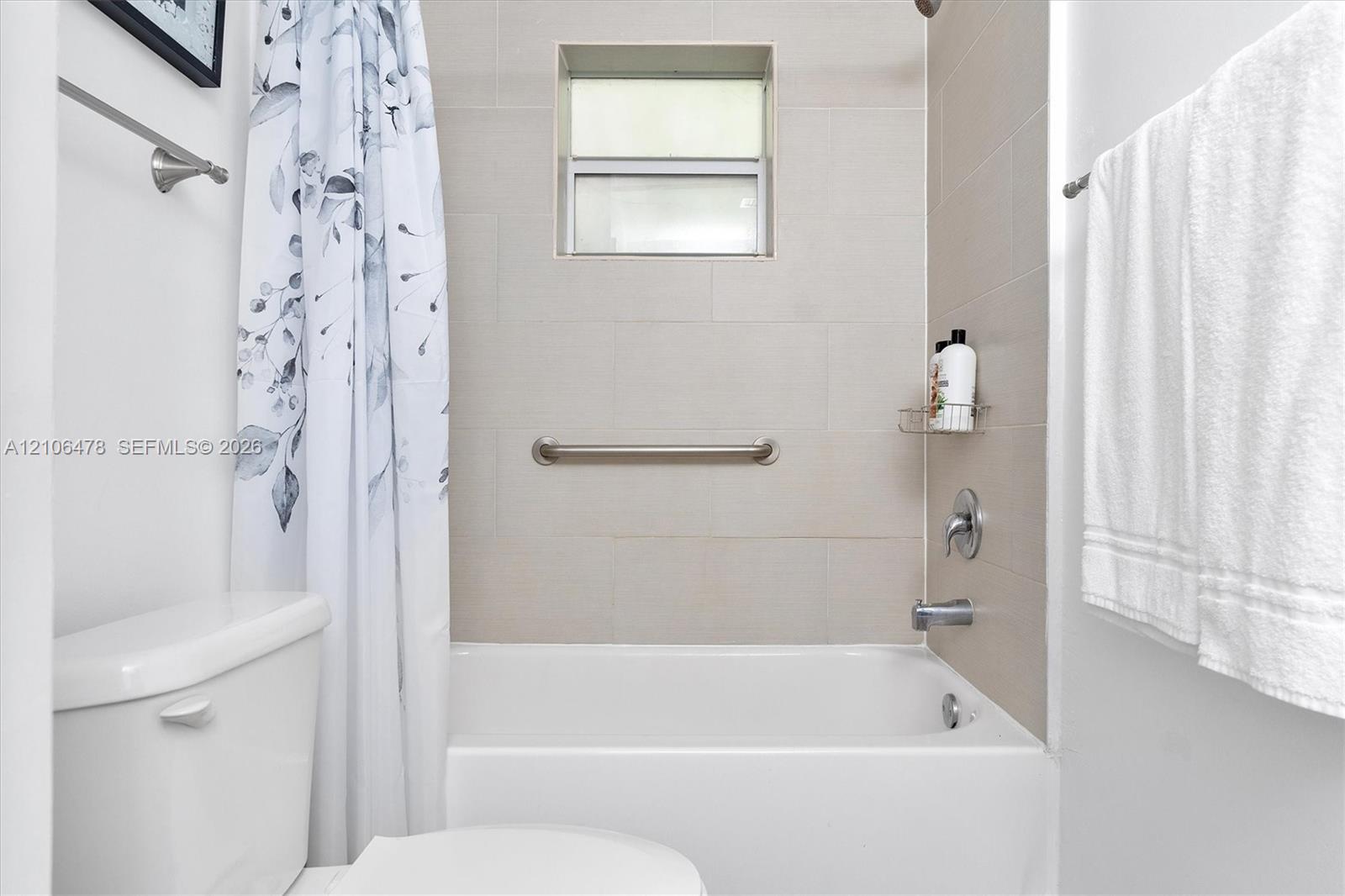   /  2659 sq. ft. $ 2026-10-22 0 foto