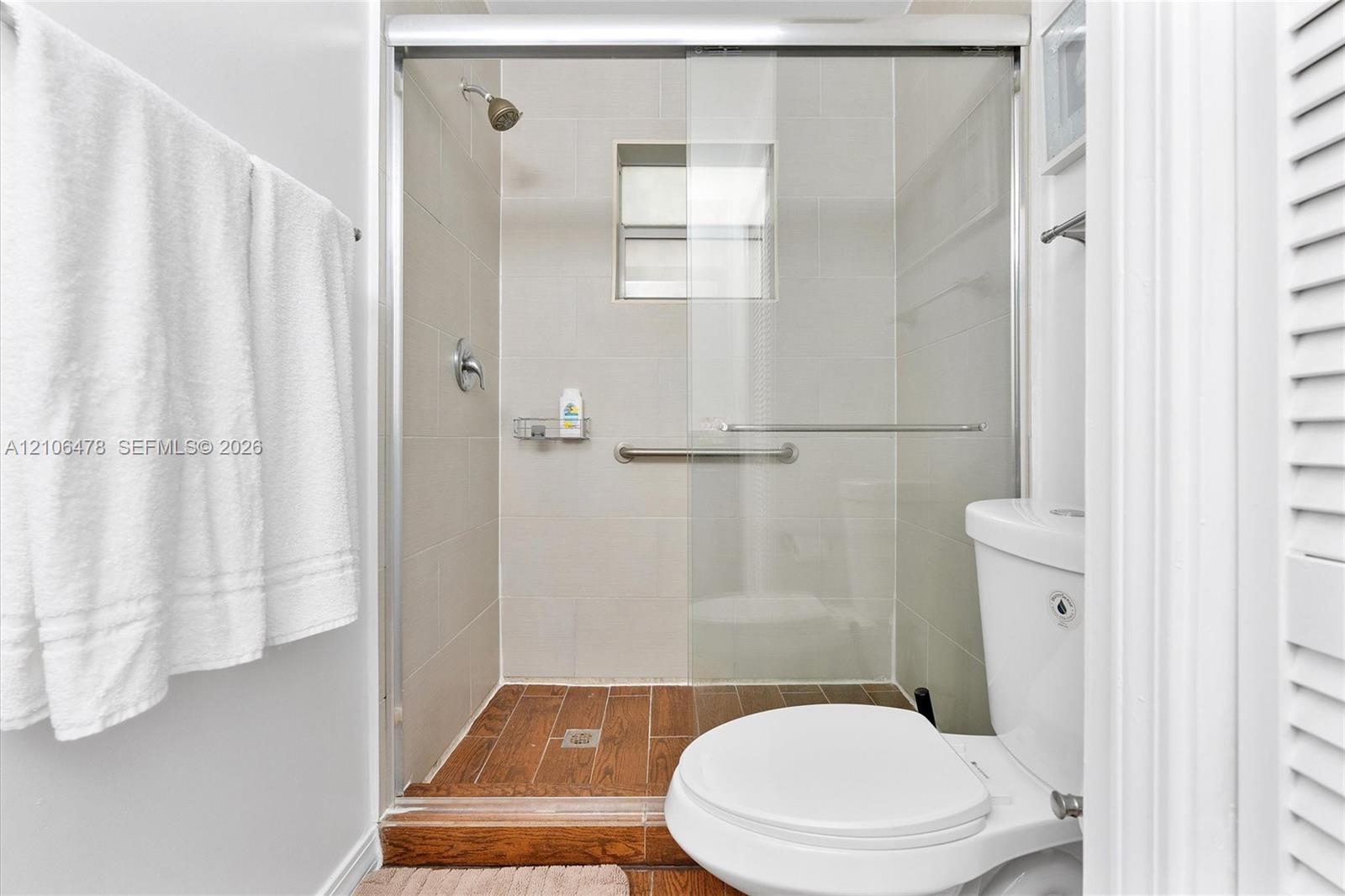   /  2659 sq. ft. $ 2026-10-22 0 foto