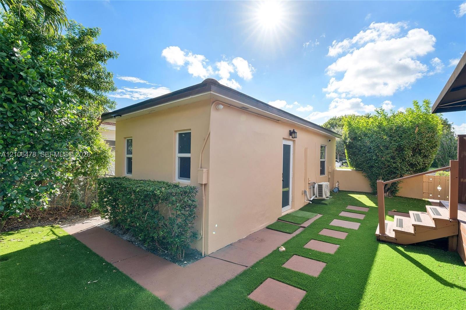   /  2659 sq. ft. $ 2026-10-22 0 foto