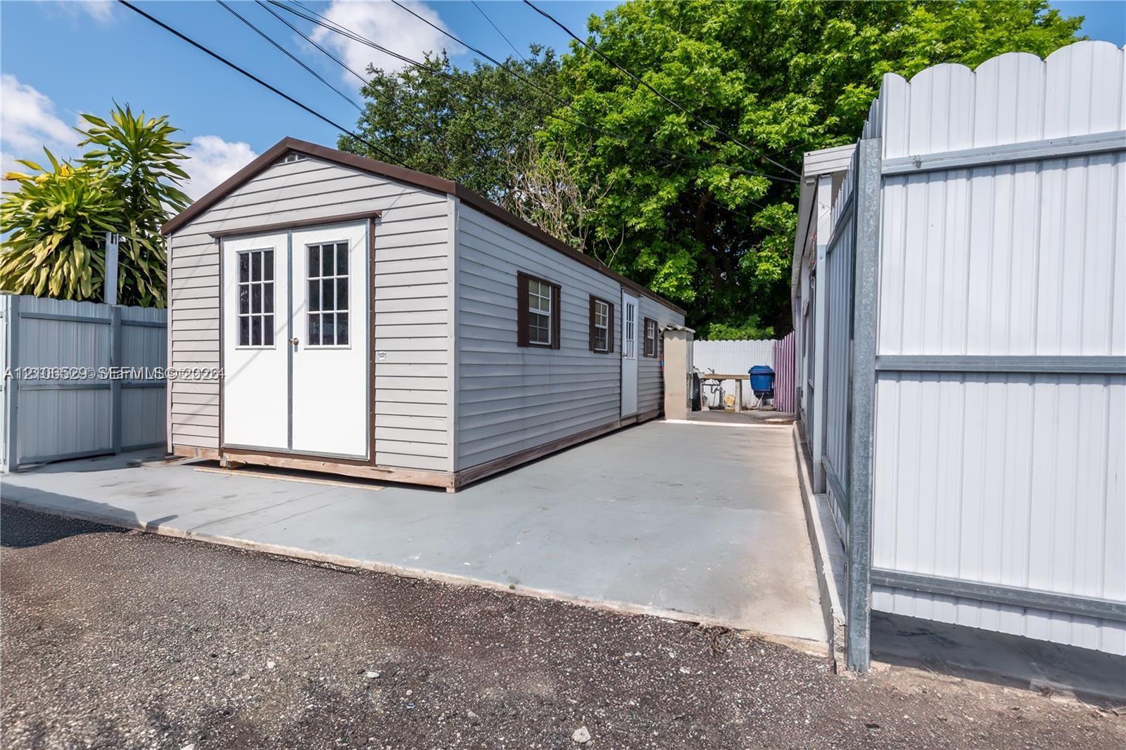   /  2079 sq. ft. $ 2026-10-14 0 foto