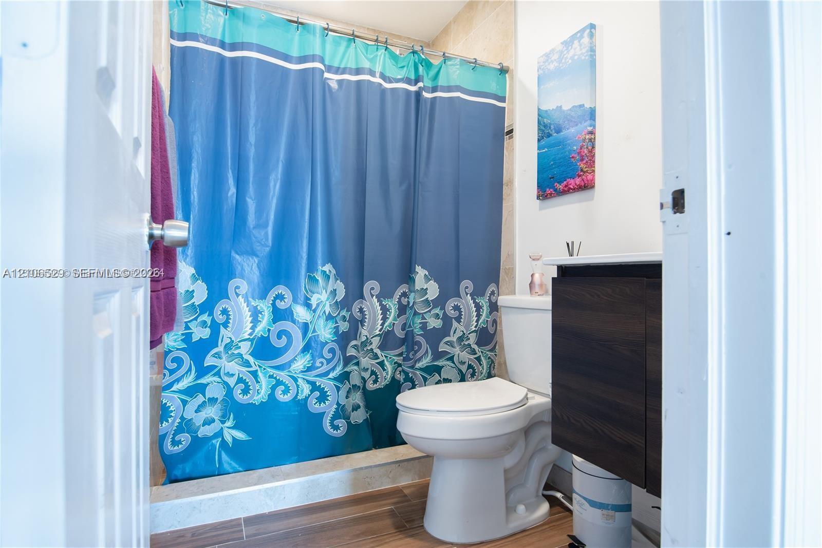   /  2079 sq. ft. $ 2026-10-14 0 foto