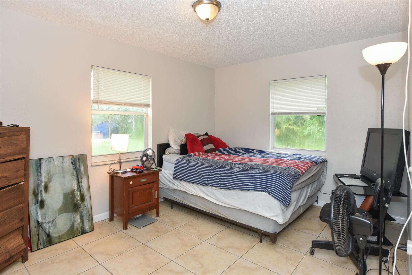   / 0  sq. ft. $ 2026-10-16 0 foto
