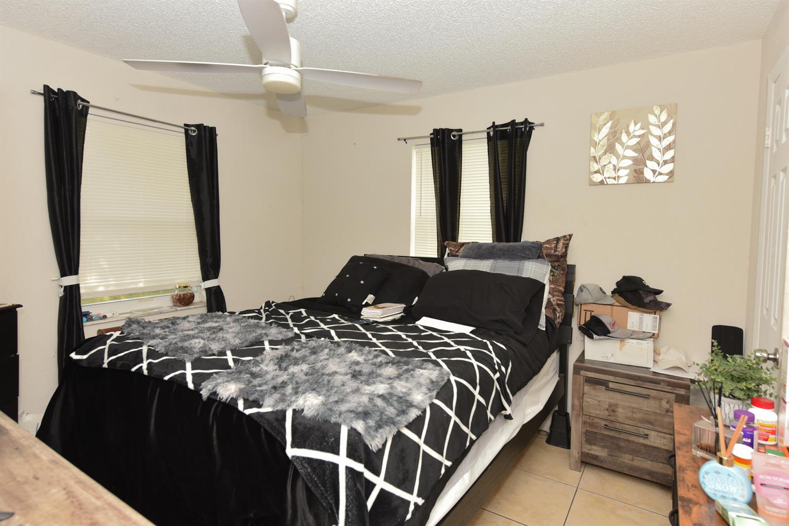   / 0  sq. ft. $ 2026-10-16 0 foto