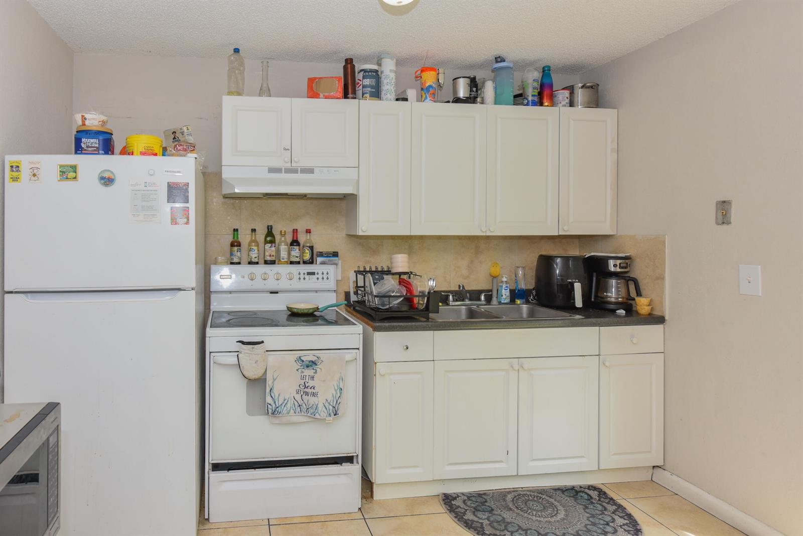   / 0  sq. ft. $ 2026-10-16 0 foto