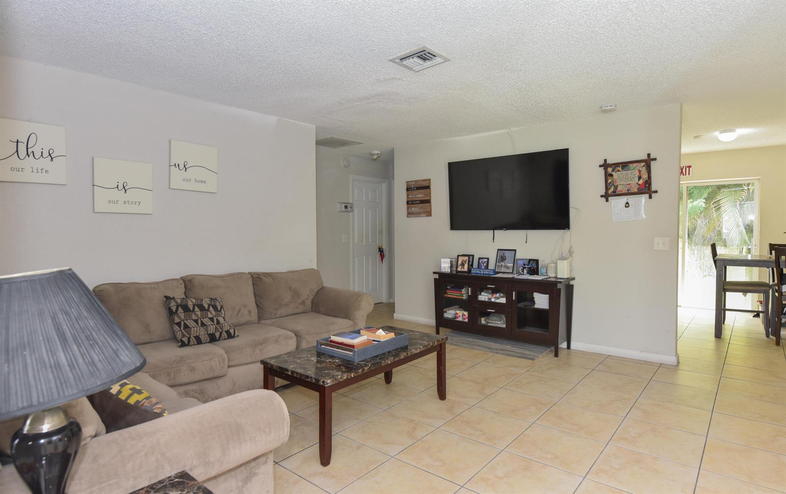 Ver detalles / 0 sq. ft. $ 2026-10-16 0 foto
