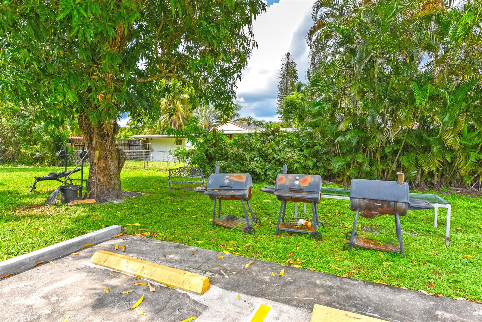   / 0  sq. ft. $ 2026-10-16 0 foto