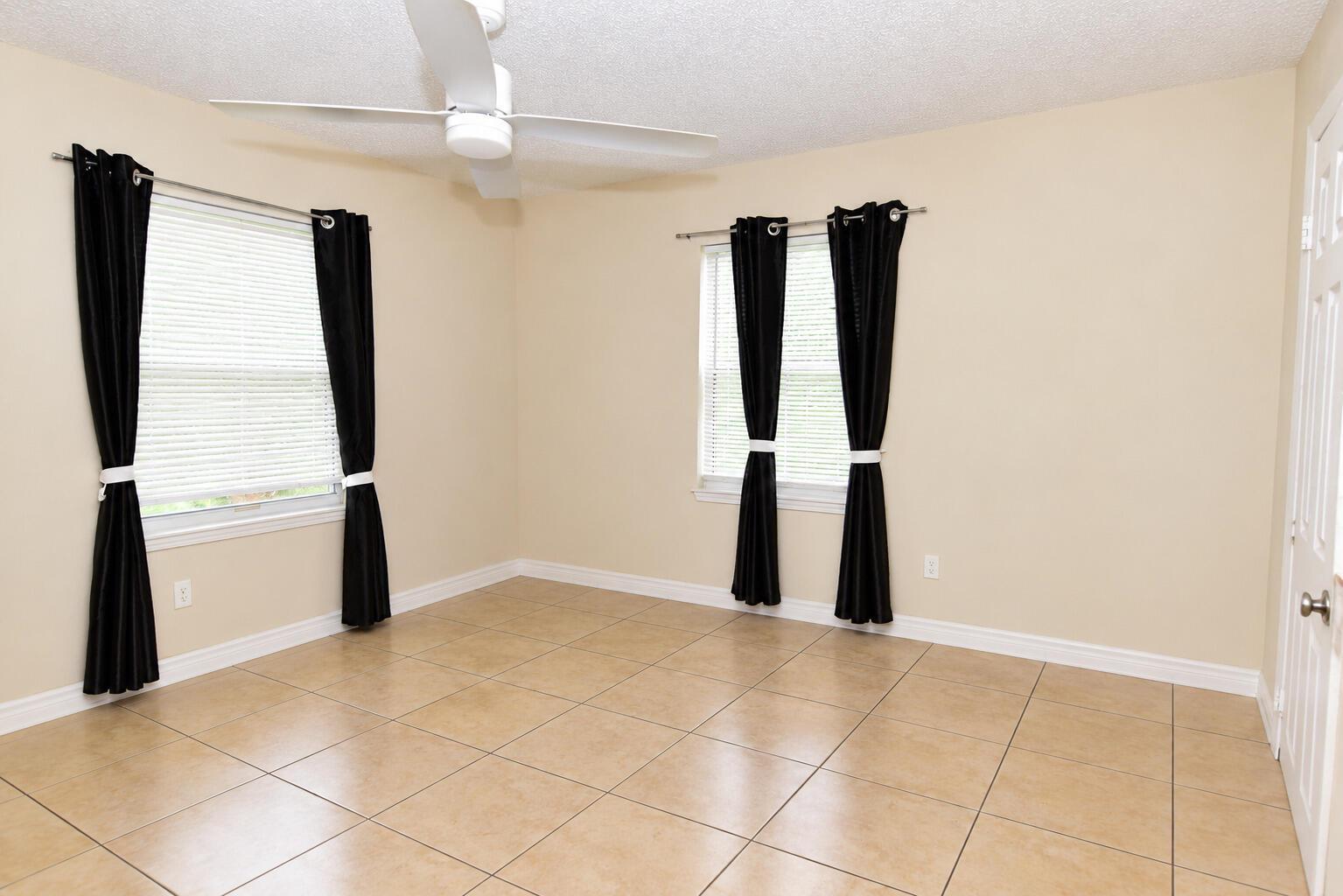 Ver detalles / 0 sq. ft. $ 2026-10-16 0 foto