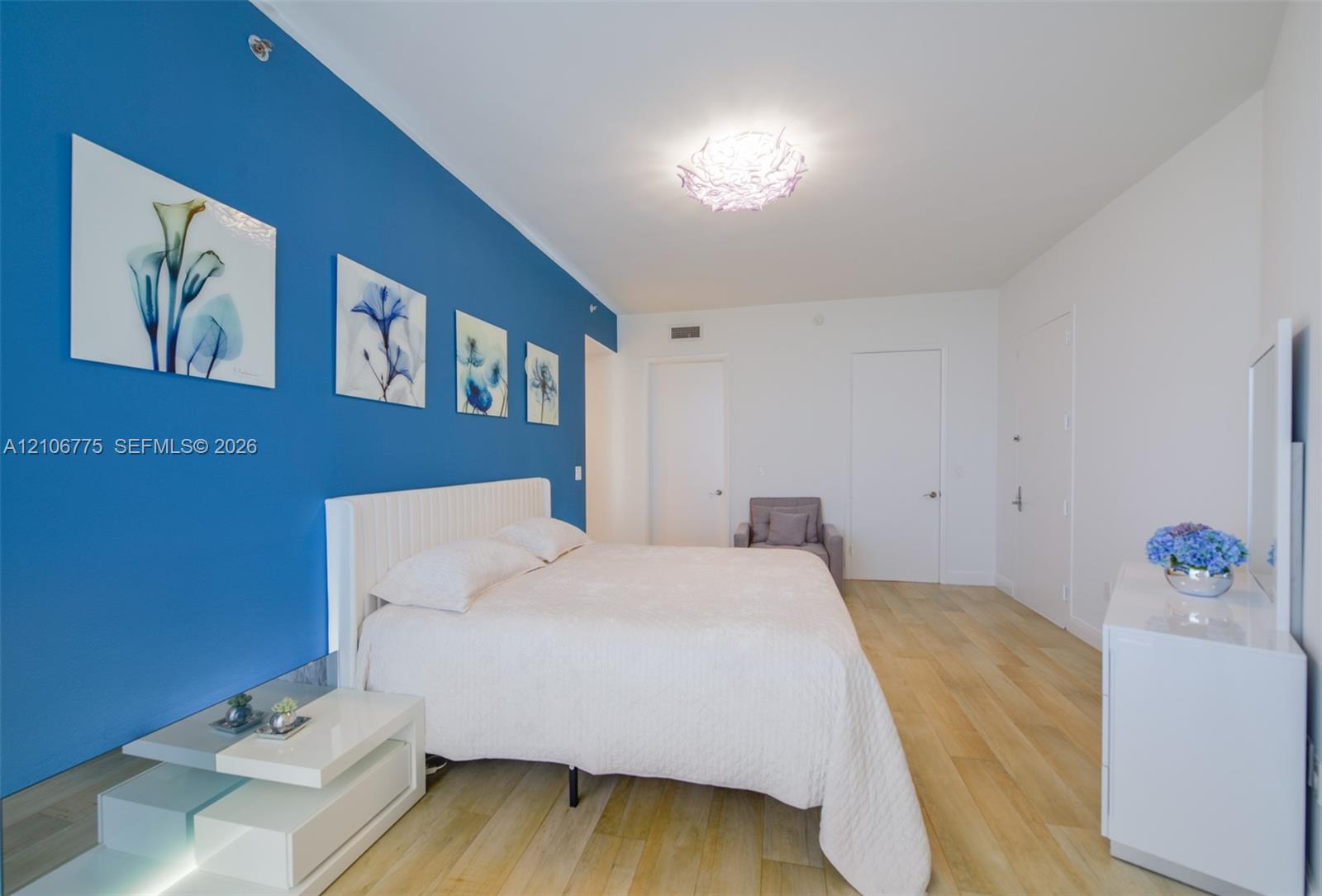 3005 2 / 2 1435 sq. ft. $ 2026-10-14 0 Photo