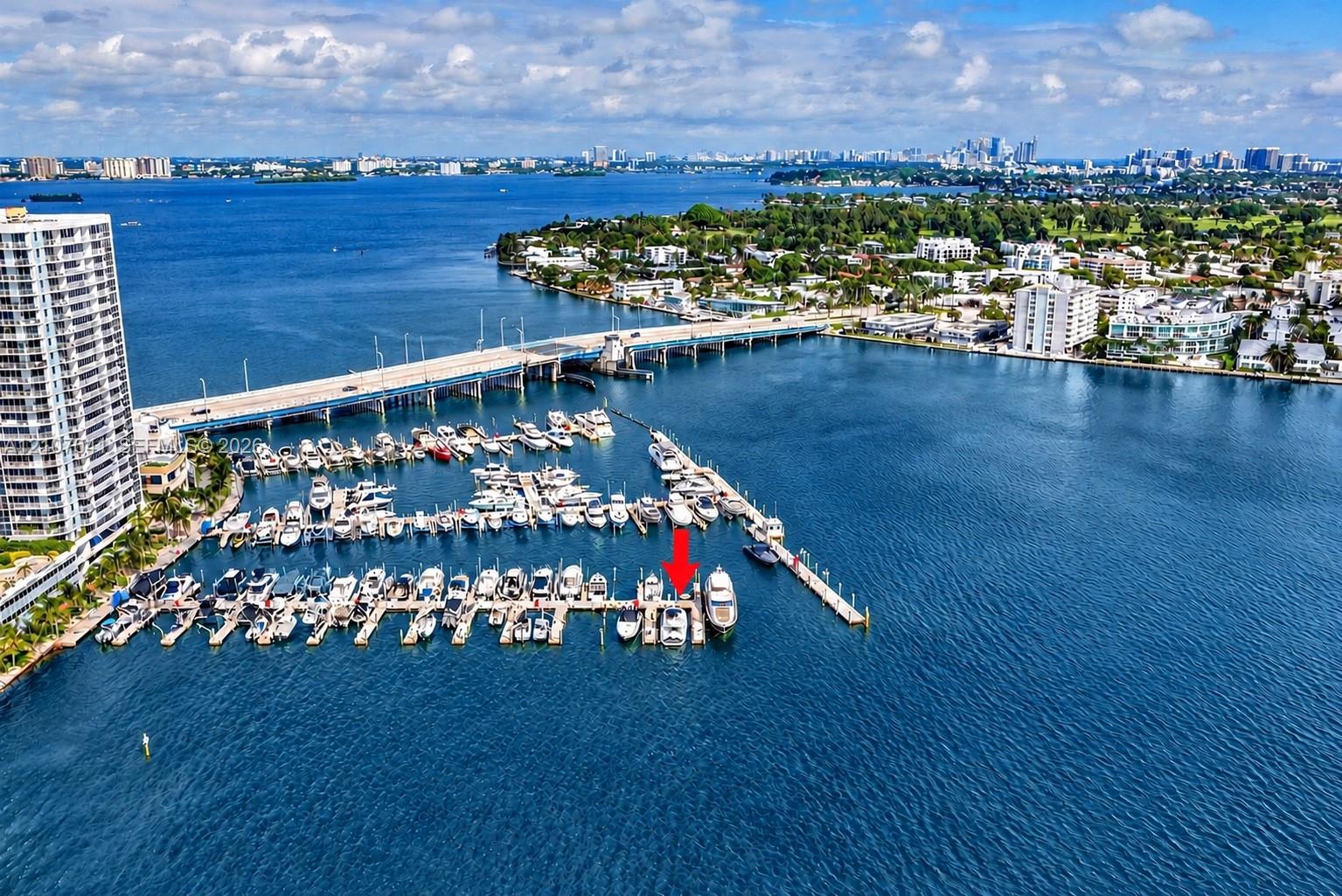   /   кв.футов $ 2026-10-15 0 Фото