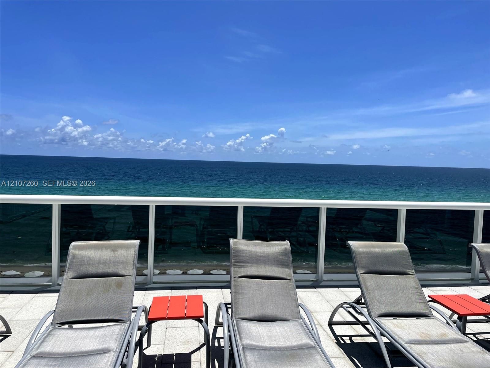 See details 1605 2 / 2 1435 sq. ft. $ 2026-10-15 0 Photo