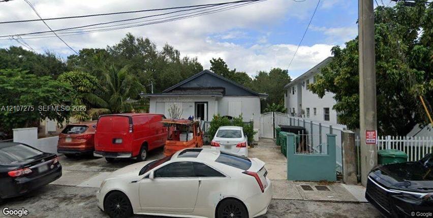 Ver detalles / 3252 sq. ft. $ 2026-10-15 0 foto