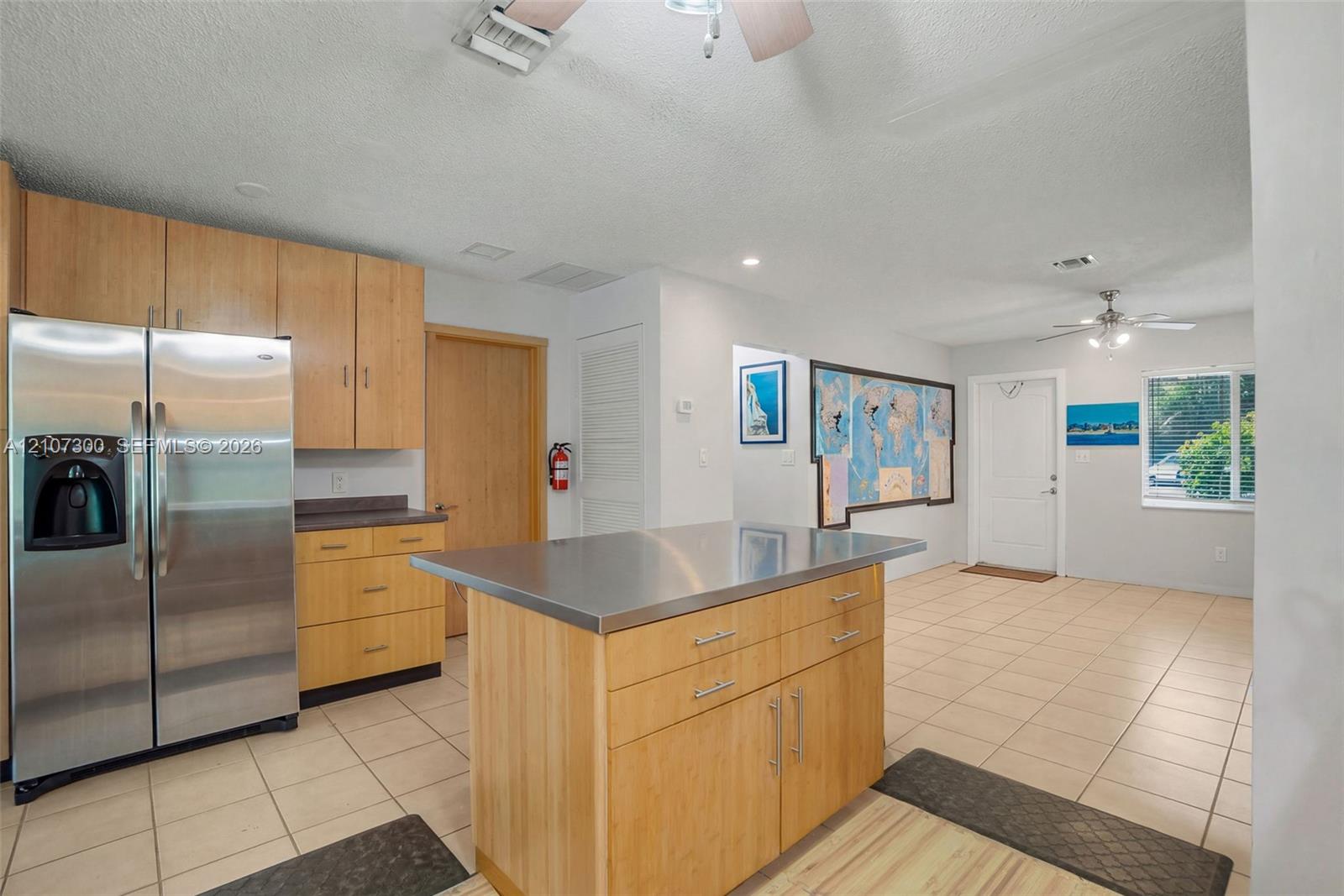   /  1828 sq. ft. $ 2026-10-15 0 foto