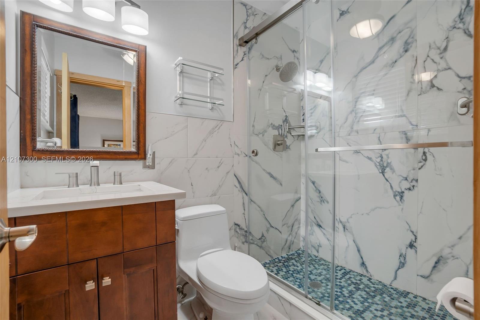   /  1828 sq. ft. $ 2026-10-15 0 foto