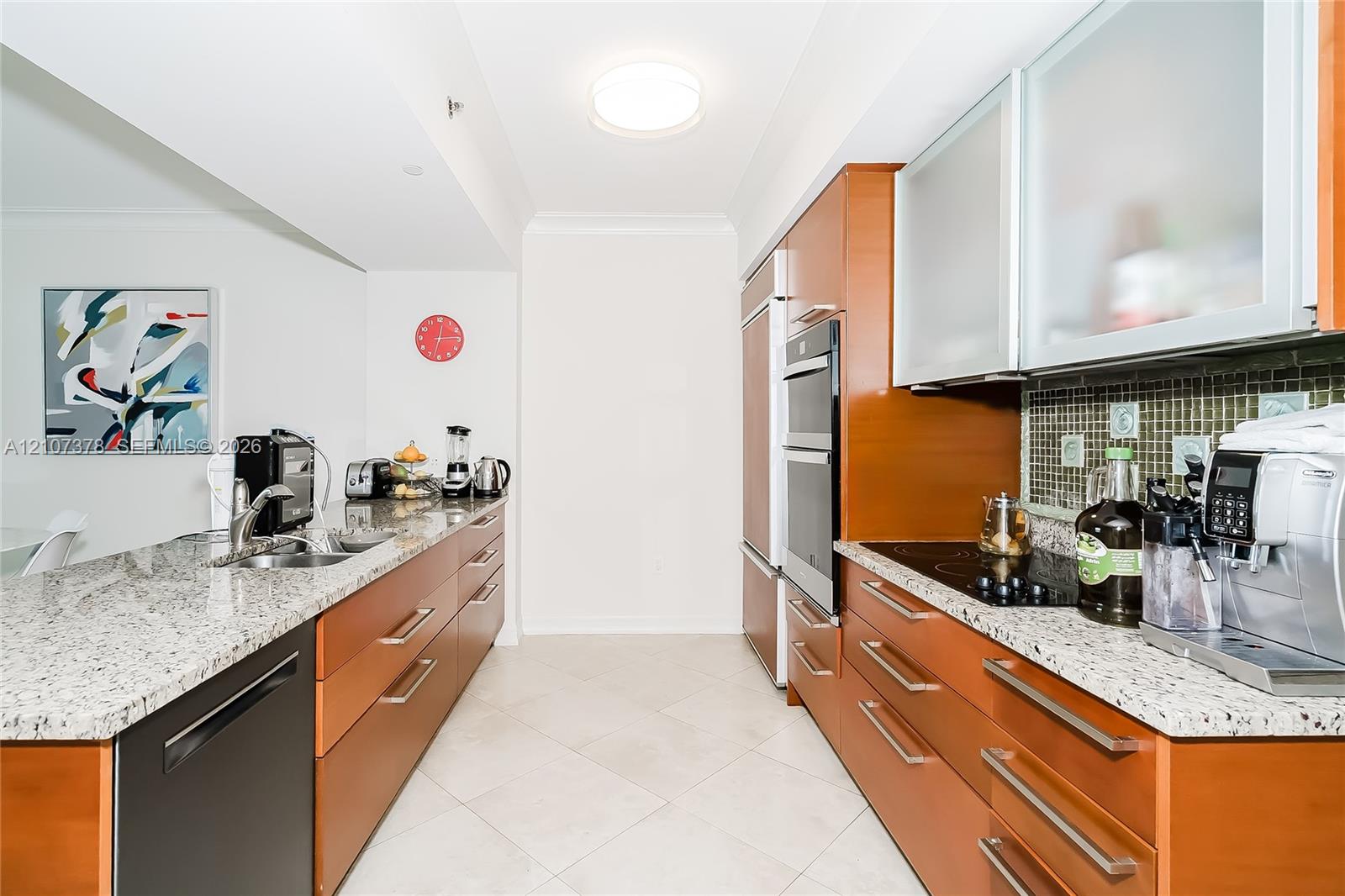 See details 3511 3 / 2 1554 sq. ft. $ 2026-10-15 0 Photo