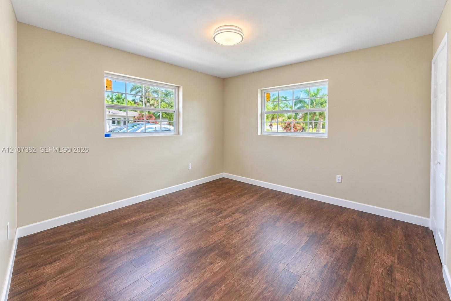 859 3 / 2 1210 sq. ft. $ 2026-10-15 0 Photo