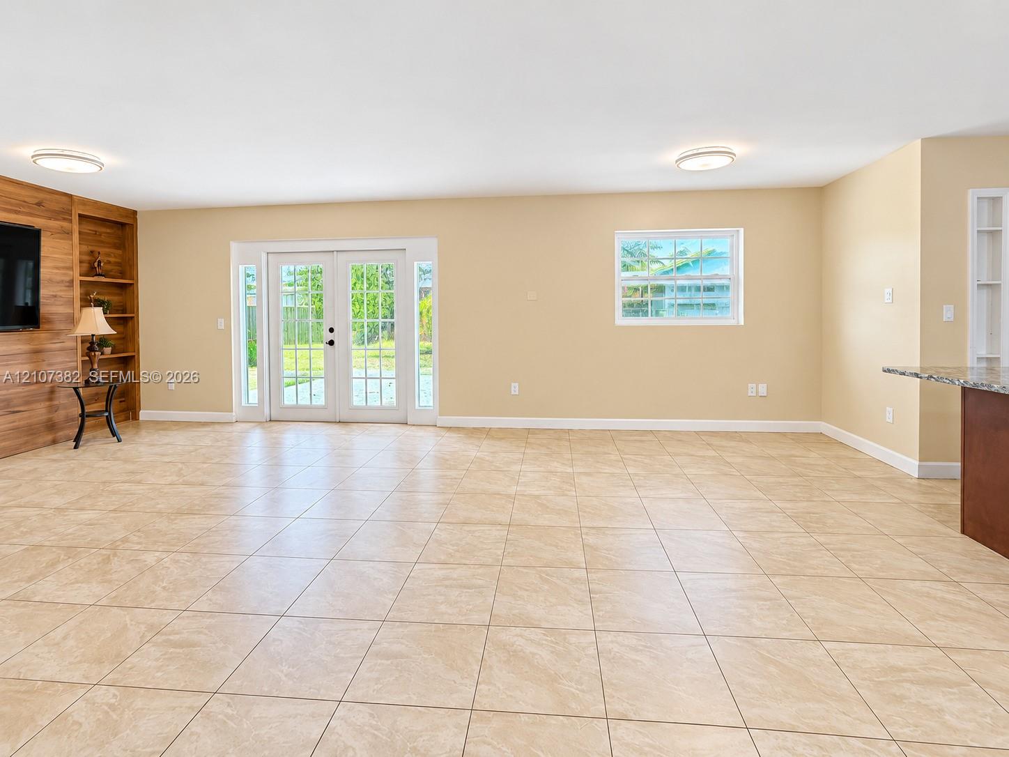 859 3 / 2 1210 sq. ft. $ 2026-10-15 0 Photo
