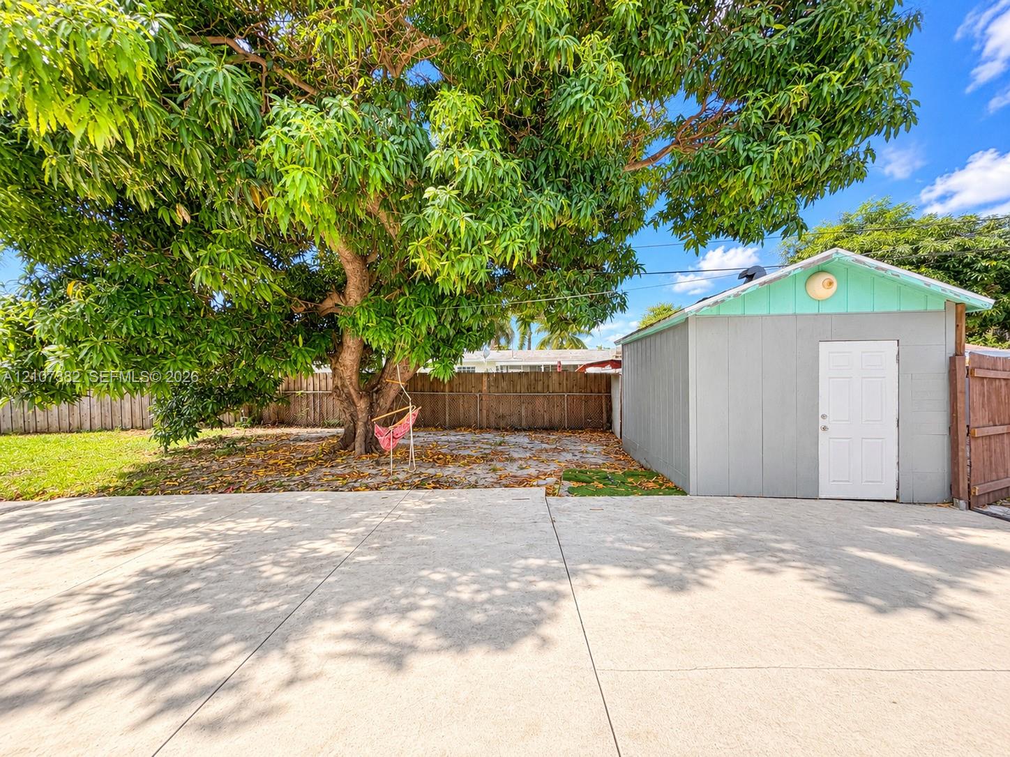 859 3 / 2 1210 sq. ft. $ 2026-10-15 0 Photo