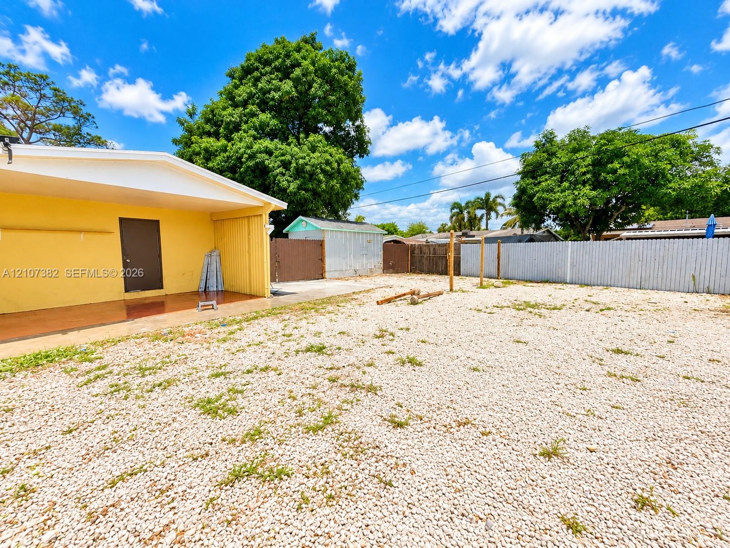 859 3 / 2 1210 sq. ft. $ 2026-10-15 0 Photo