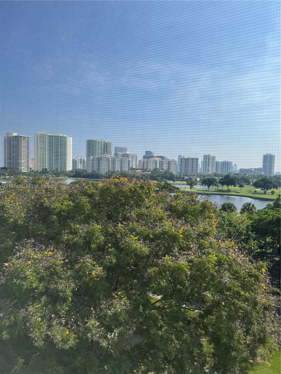 Photo 4 of Country Club Dr