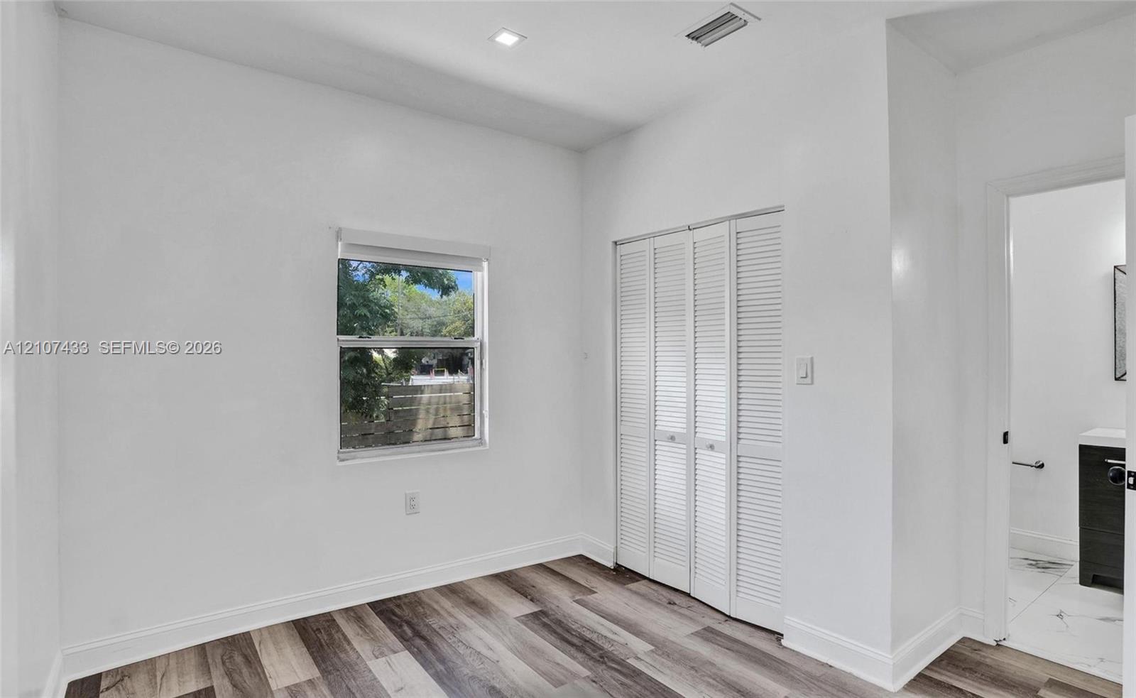 Ver detalles / 1544 sq. ft. $ 2026-10-15 0 foto