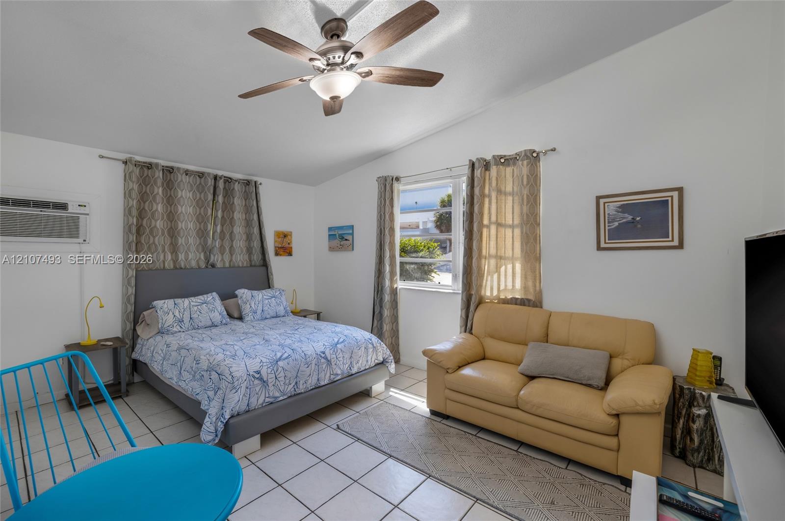 See details / 3299 sq. ft. $ 2026-10-15 0 Photo