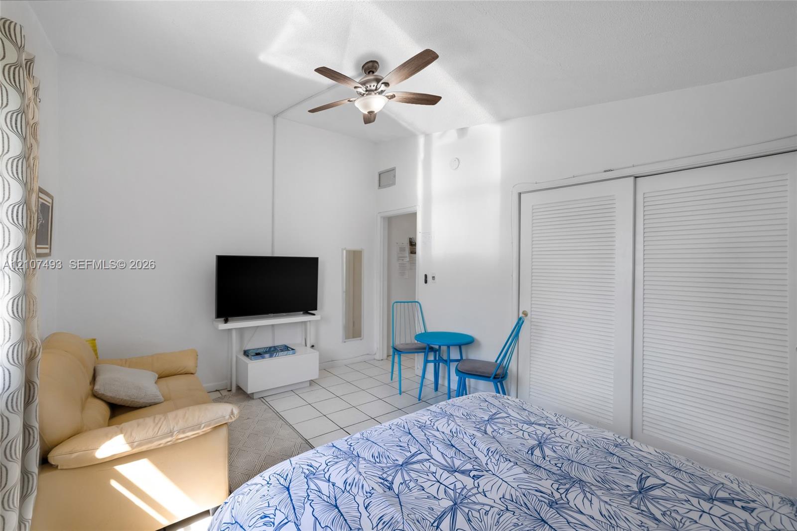 See details / 3299 sq. ft. $ 2026-10-15 0 Photo