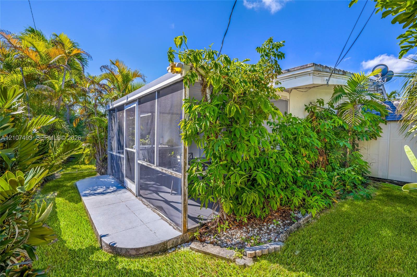 See details / 3299 sq. ft. $ 2026-10-15 0 Photo
