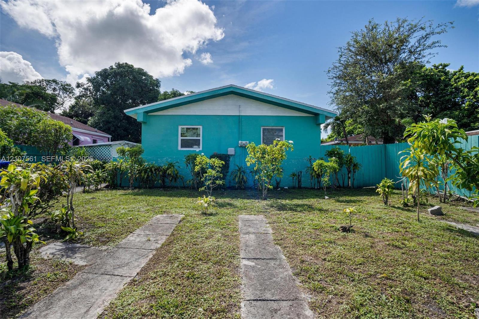 Ver detalles / 1512 sq. ft. $ 2026-10-15 0 foto