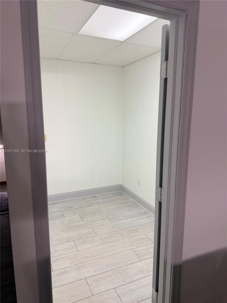 See details 20-1 / sq. ft. $ 2026-10-16 0 Photo
