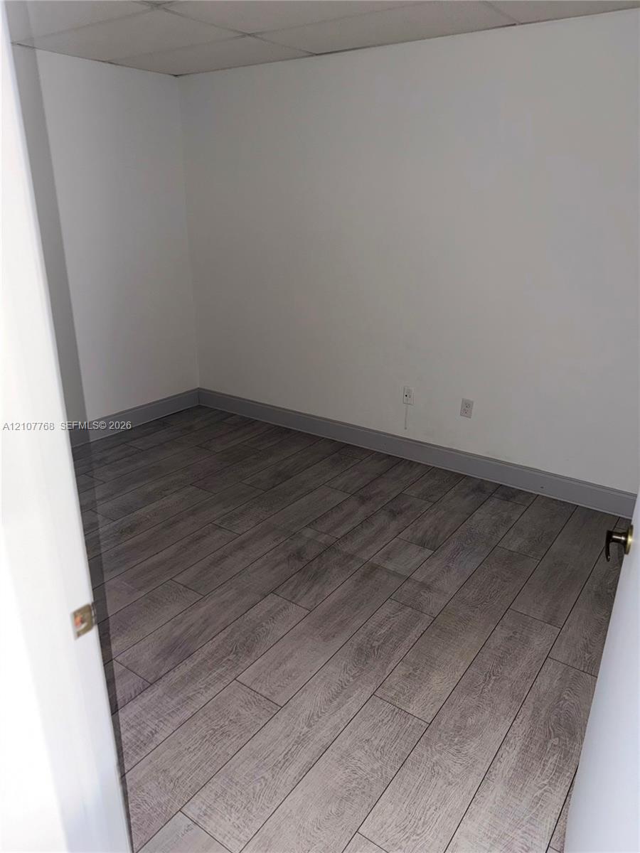 See details 20-1 / sq. ft. $ 2026-10-16 0 Photo