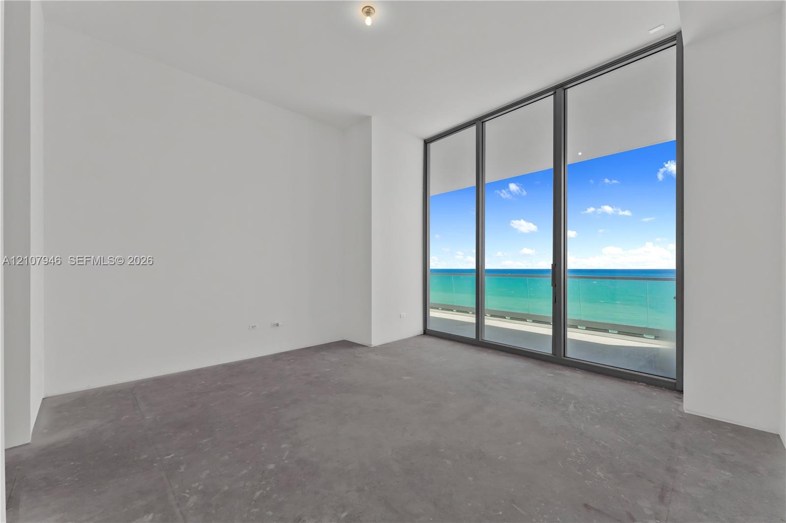 See details 1501 4 / 6 3252 sq. ft. $ 2026-10-16 0 Photo
