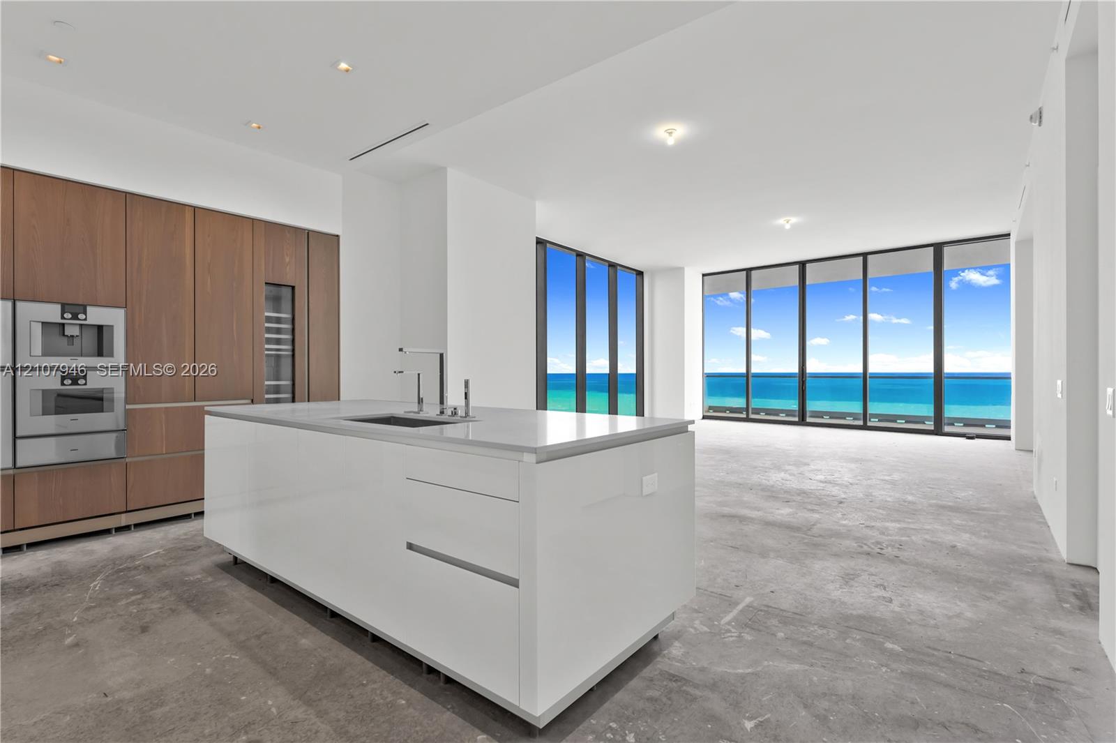 See details 1501 4 / 6 3252 sq. ft. $ 2026-10-16 0 Photo