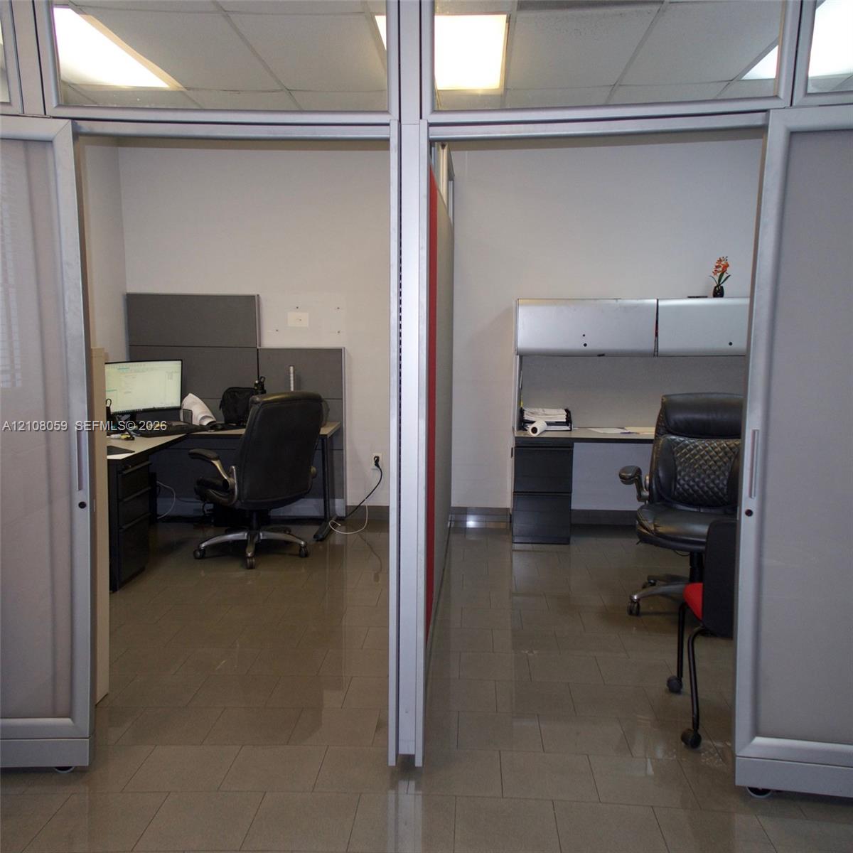 Ver detalles 1,2,3 / sq. ft. $ 2026-10-16 0 foto