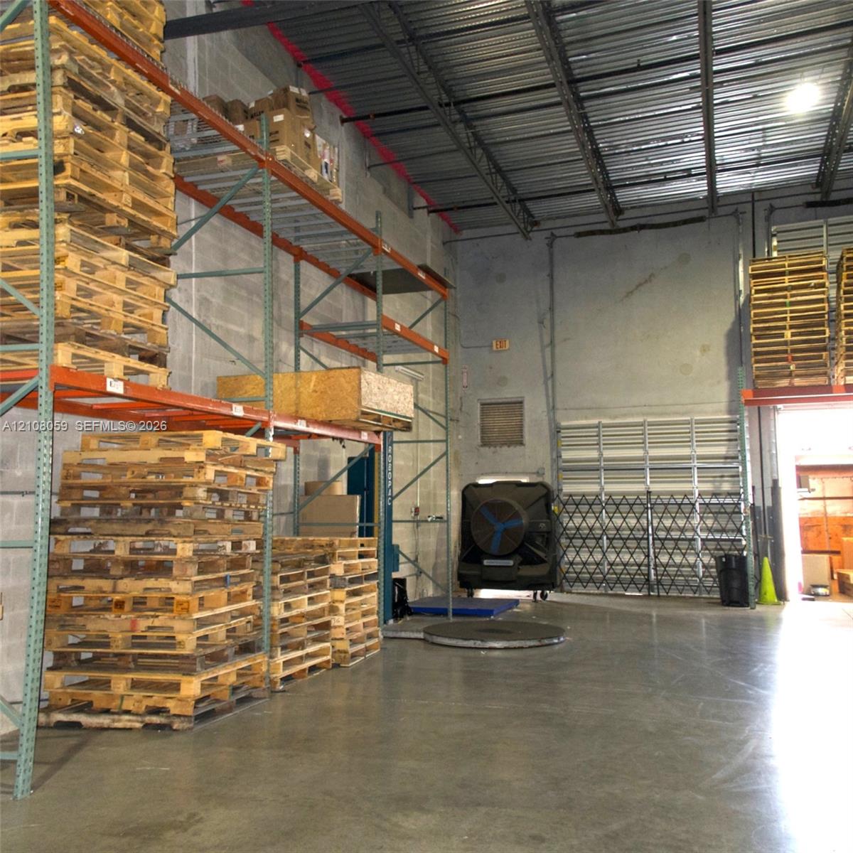 Ver detalles 1,2,3 / sq. ft. $ 2026-10-16 0 foto