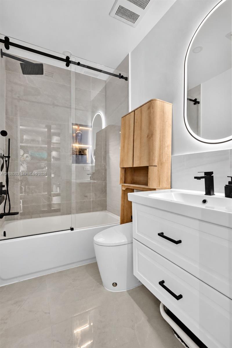  5 / 6 2540 sq. ft. $ 2026-10-19 0 foto
