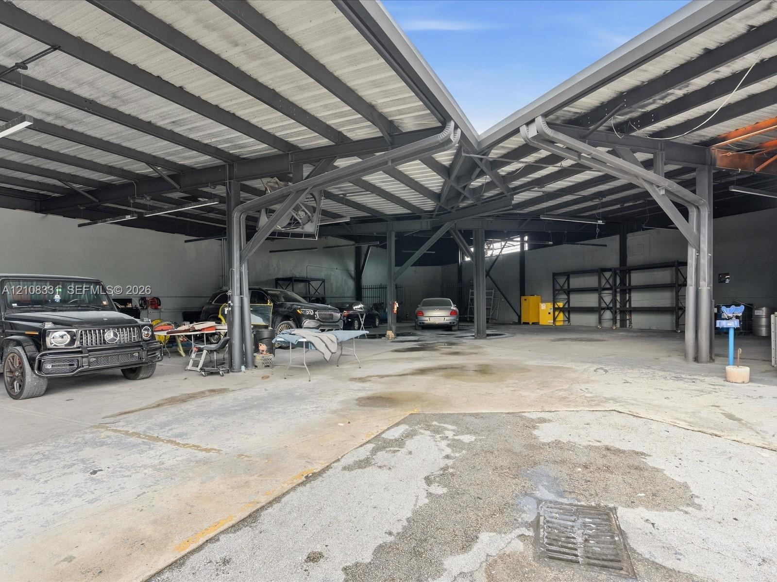   /   sq. ft. $ 2026-10-17 0 Photo