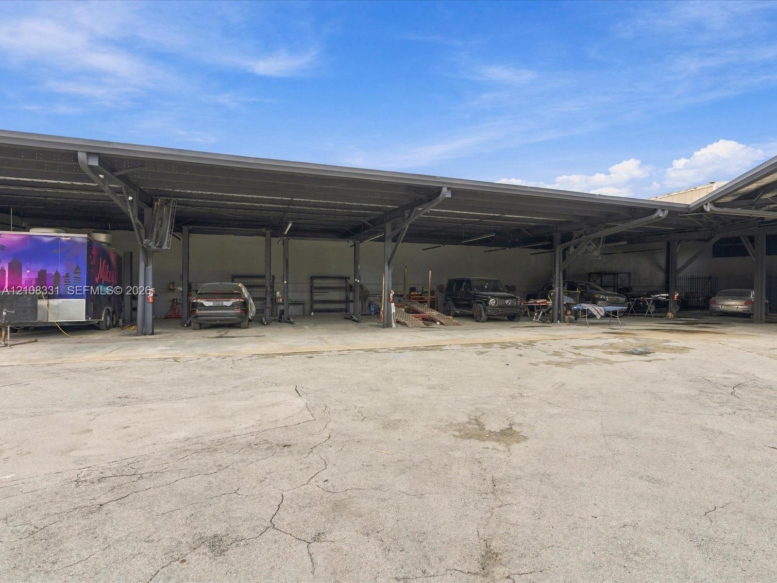   /   sq. ft. $ 2026-10-17 0 Photo