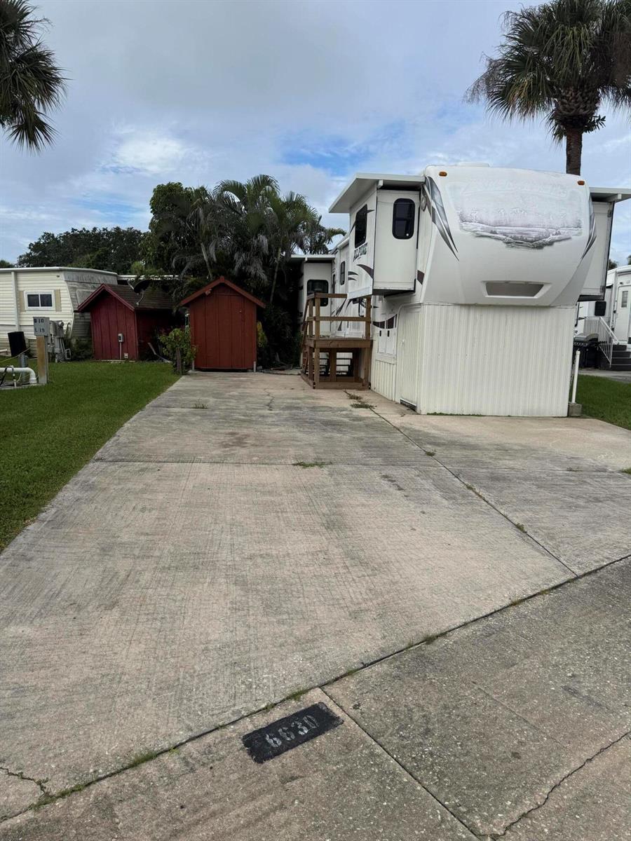 See details / 0 sq. ft. $ 2026-10-18 0 Photo