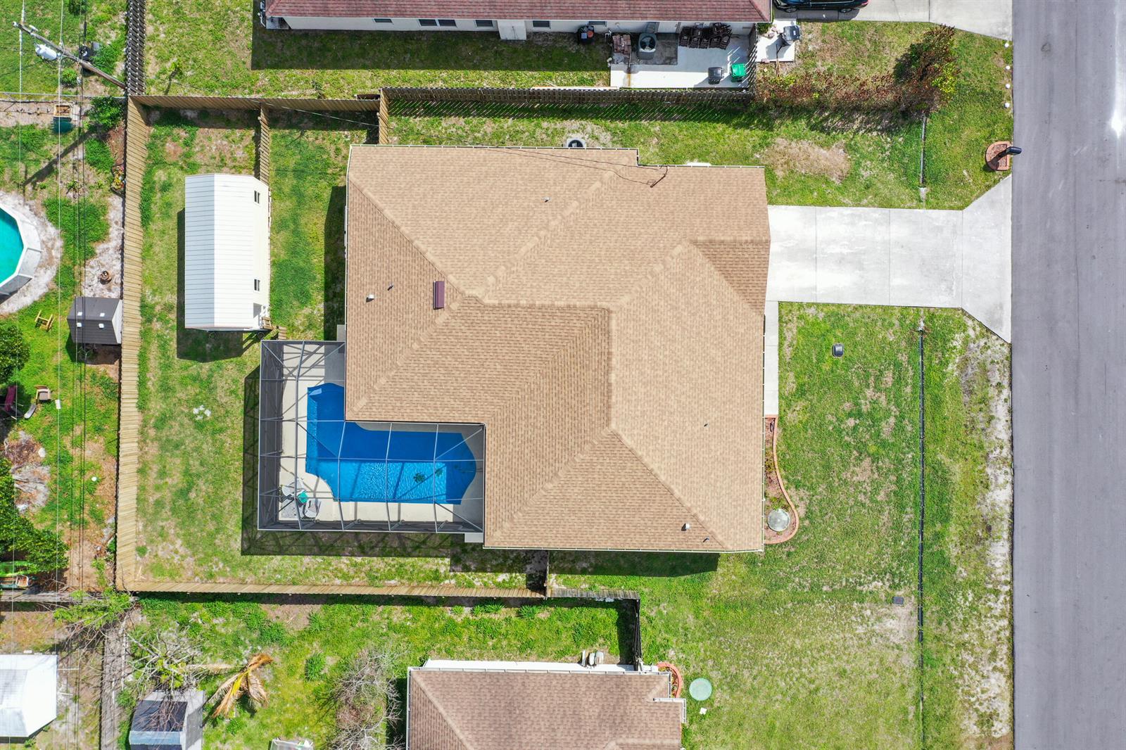 Ver detalles 719 4 / 3 2065 sq. ft. $ 2026-10-21 0 foto