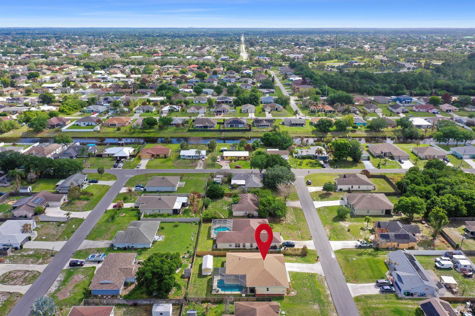 Ver detalles 719 4 / 3 2065 sq. ft. $ 2026-10-21 0 foto