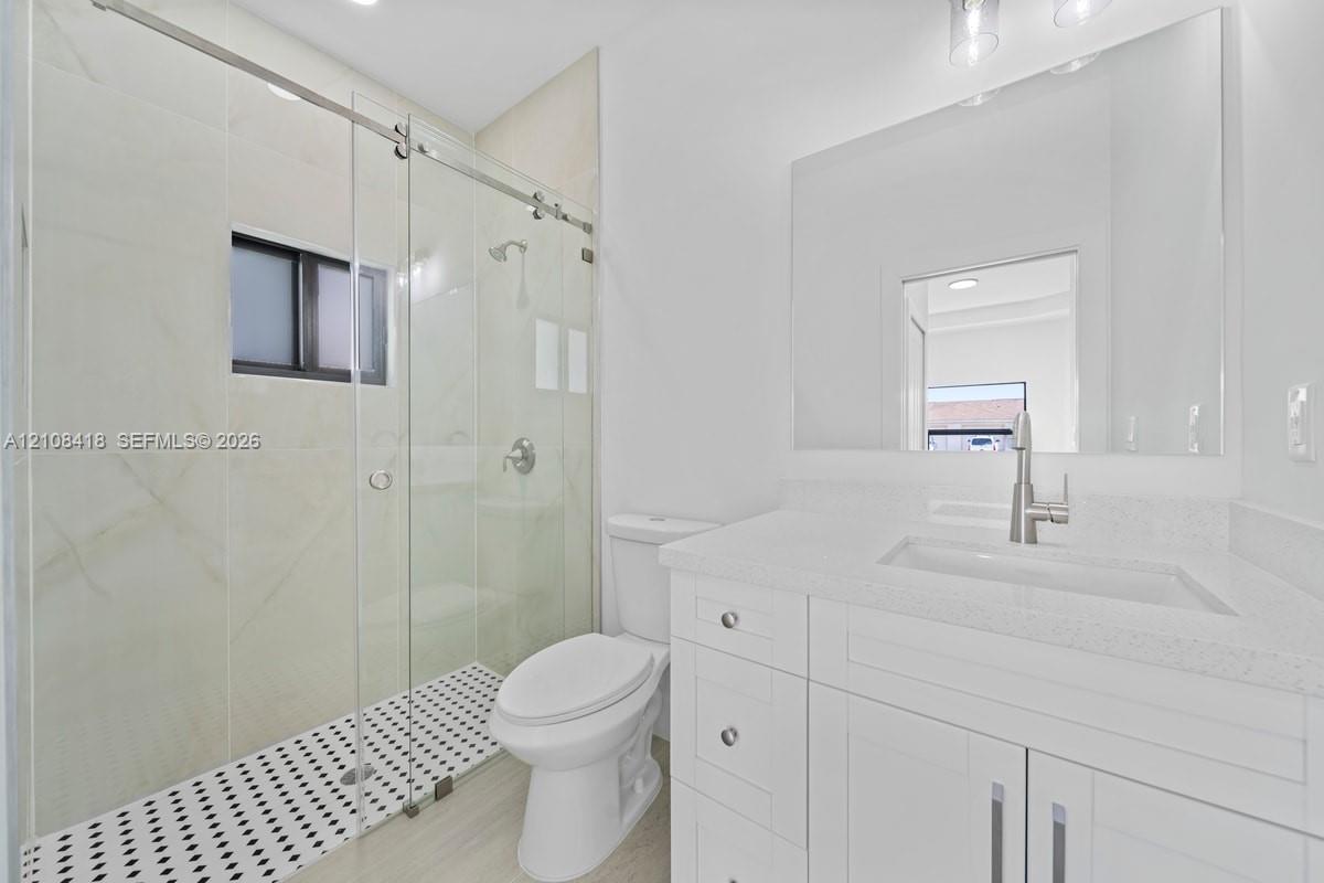 See details / 1200 sq. ft. $ 2026-10-17 0 Photo