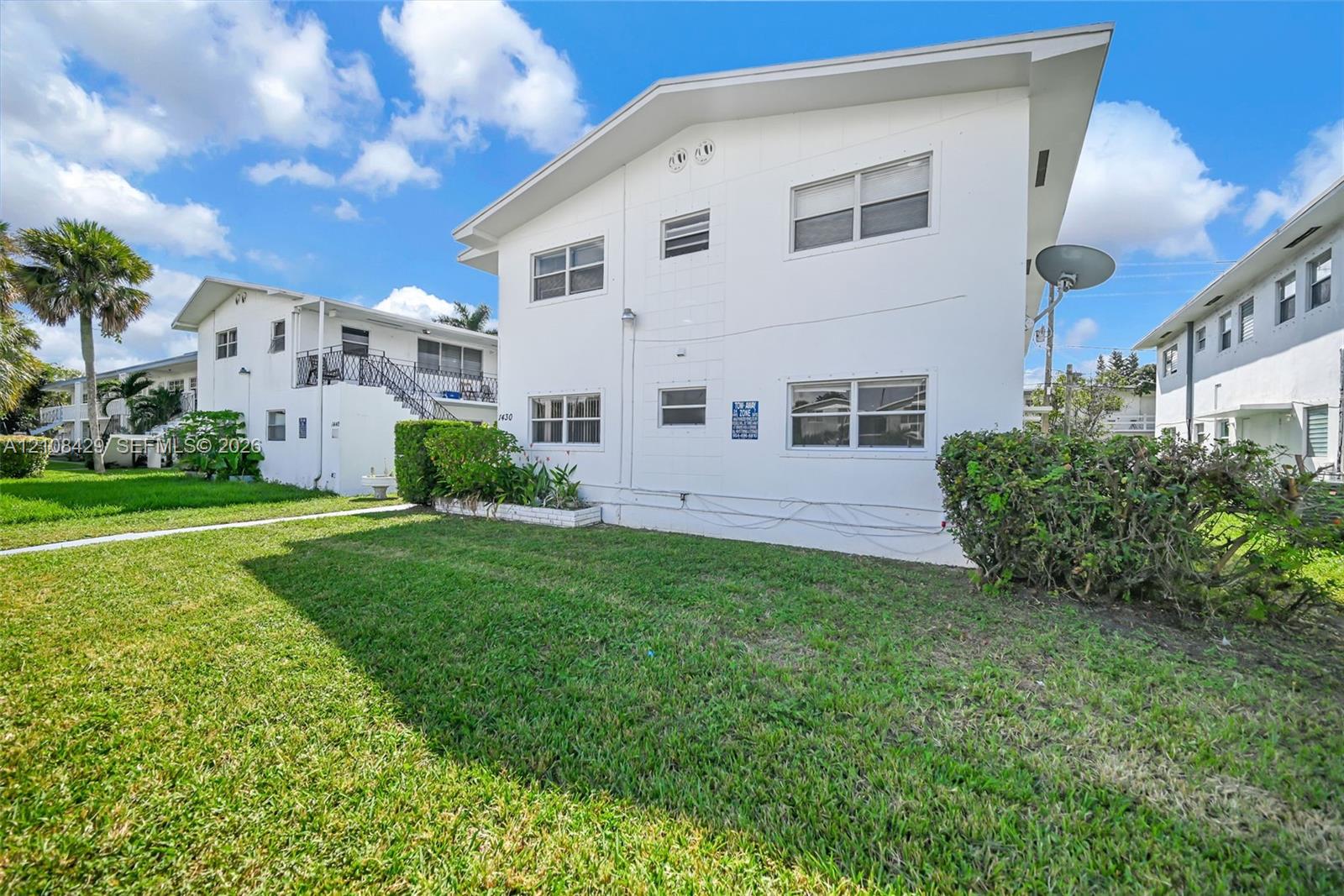   /  4064 sq. ft. $ 2026-10-17 0 foto