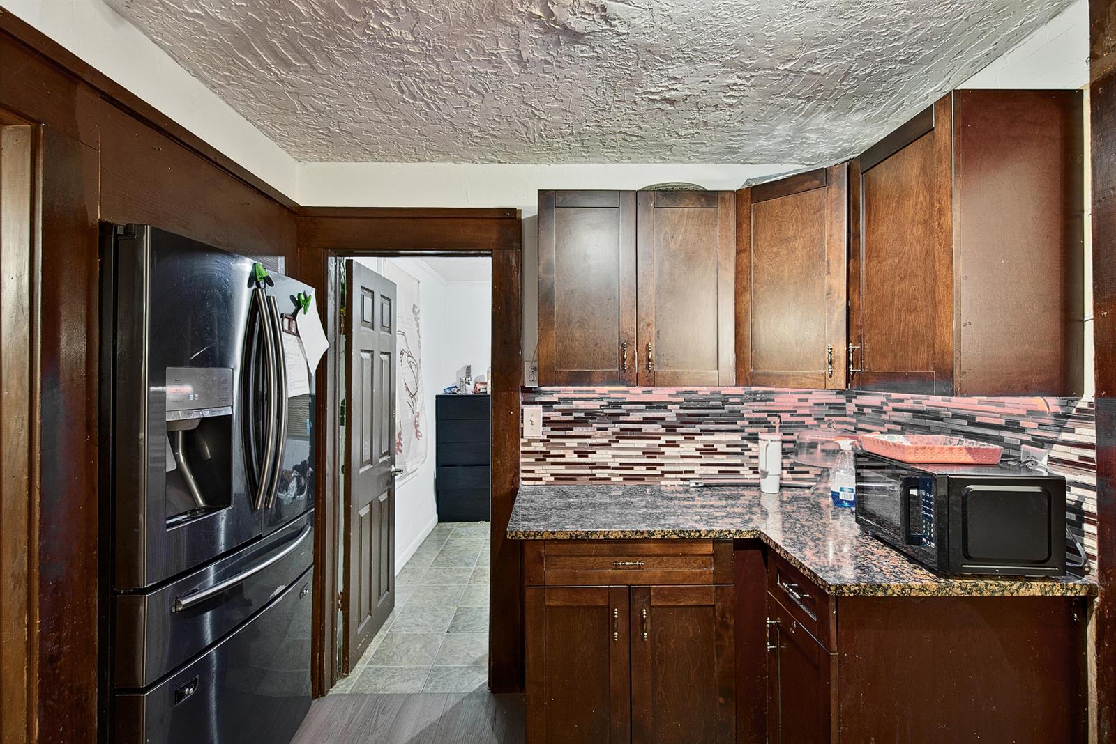 See details A-B / 0 2592 sq. ft. $ 2026-10-19 0 Photo