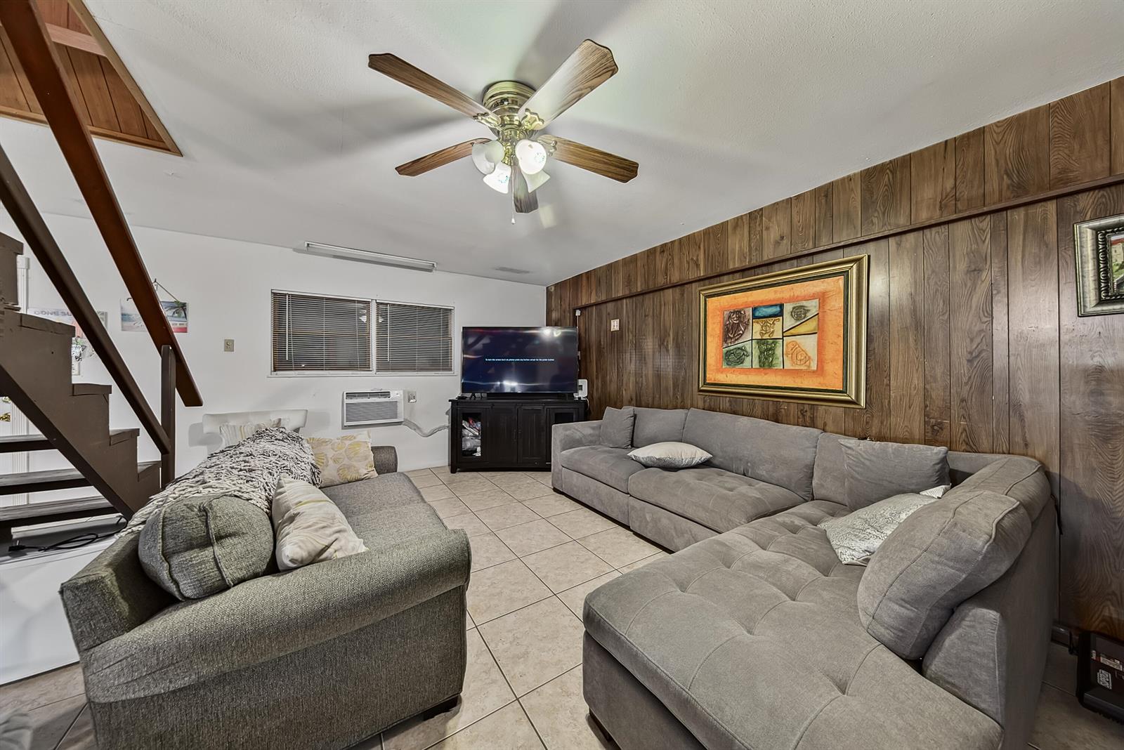 See details A-B / 0 2592 sq. ft. $ 2026-10-19 0 Photo